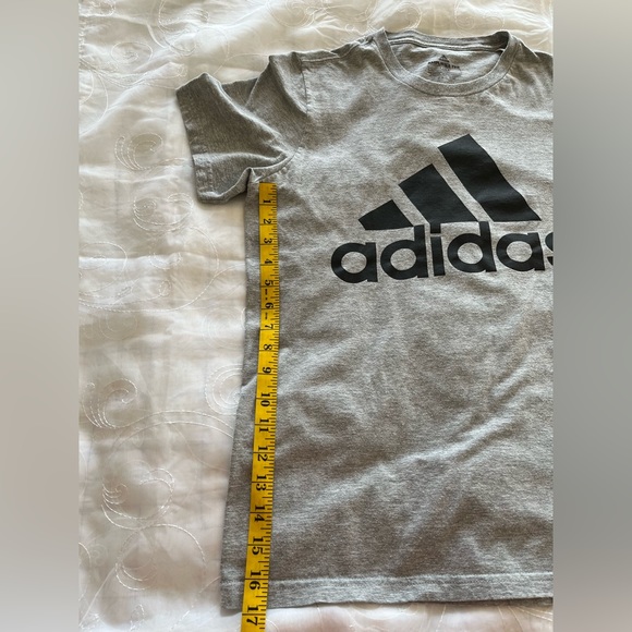 Adidas Amplifier M/M(Medium) Gray Tee Shirt - Picture 7 of 10